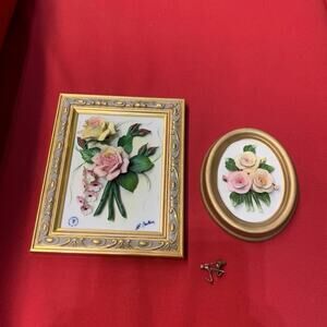 2 Vintage MCM Capodimonte 3D Porcelain Flowers Gold Framed Wall Plaques Italy